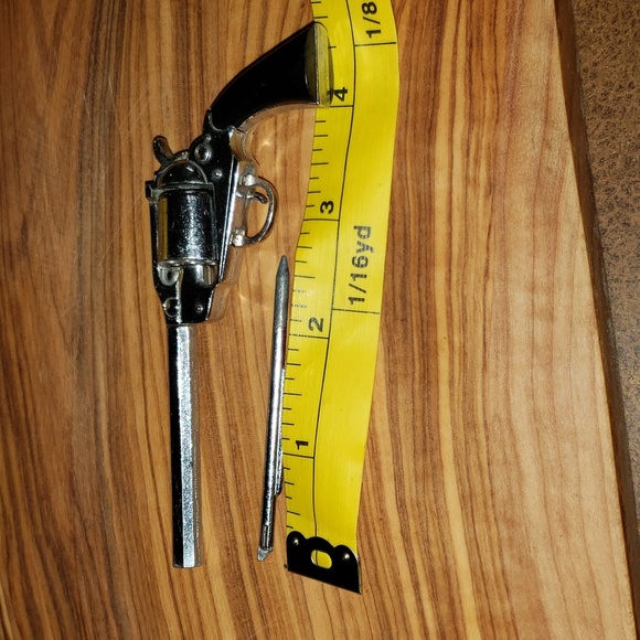Vintage Hubley Texas Cap Gun Toy Longhorn Steer Chrome  Vintage Rare Genuine Miniature Hubley Toy Cap USA